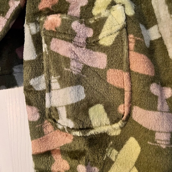 NEW..okie dokie airplane children’s bathrobe size 7 flame resistant - Picture 4 of 7